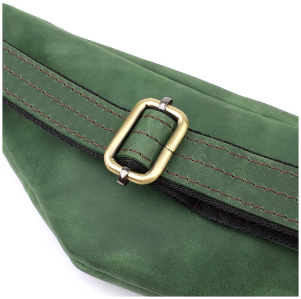 Мужская вместительная сумка-бананка из винтажной натуральной кожи Shvigel 95101 зелёного цвета фото №5 Мужская вместительная сумка-бананка из винтажной натуральной кожи Shvigel 95101 зелёного цвета modnotak фото №5