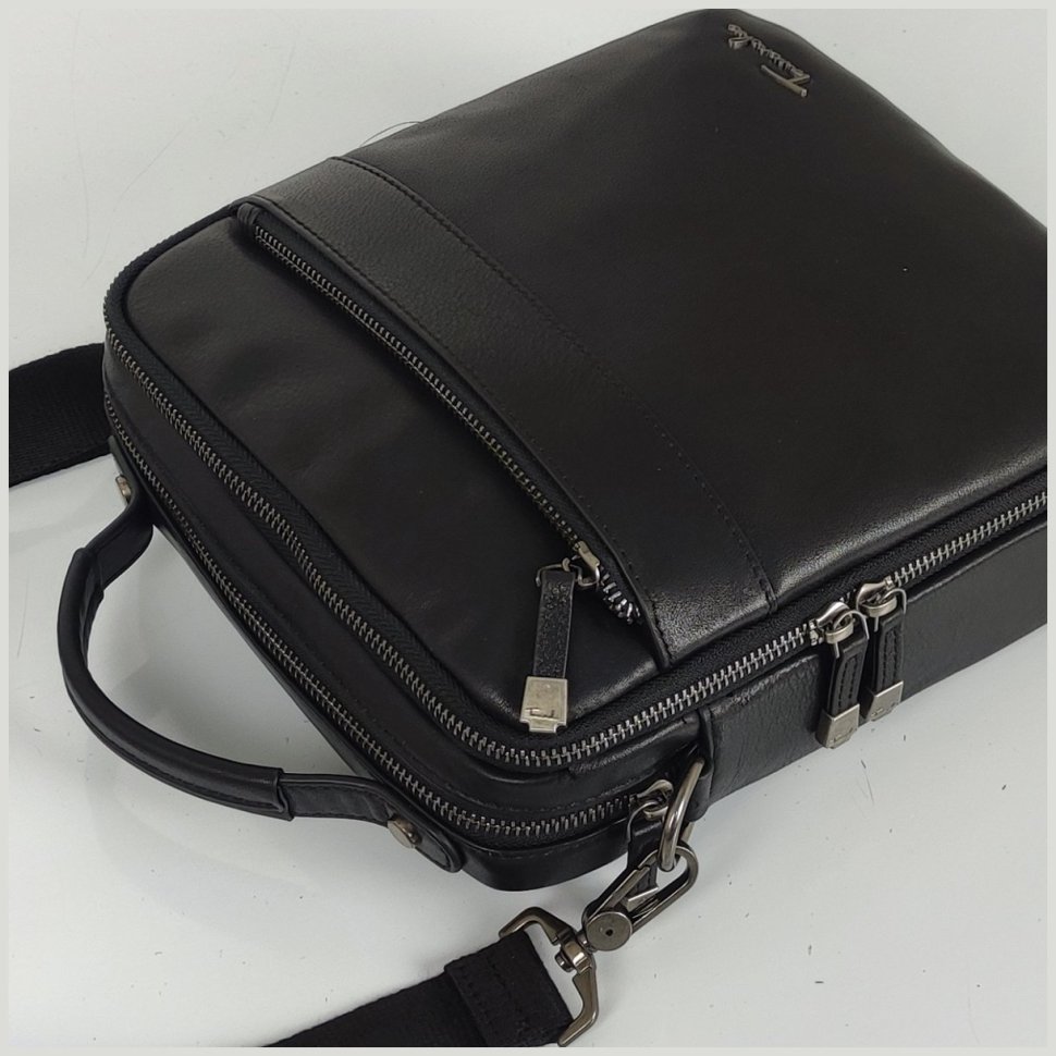Чоловіча сумка-барсетка з натуральної шкіри чорного кольору на дві блискавки Tavinchi 77601