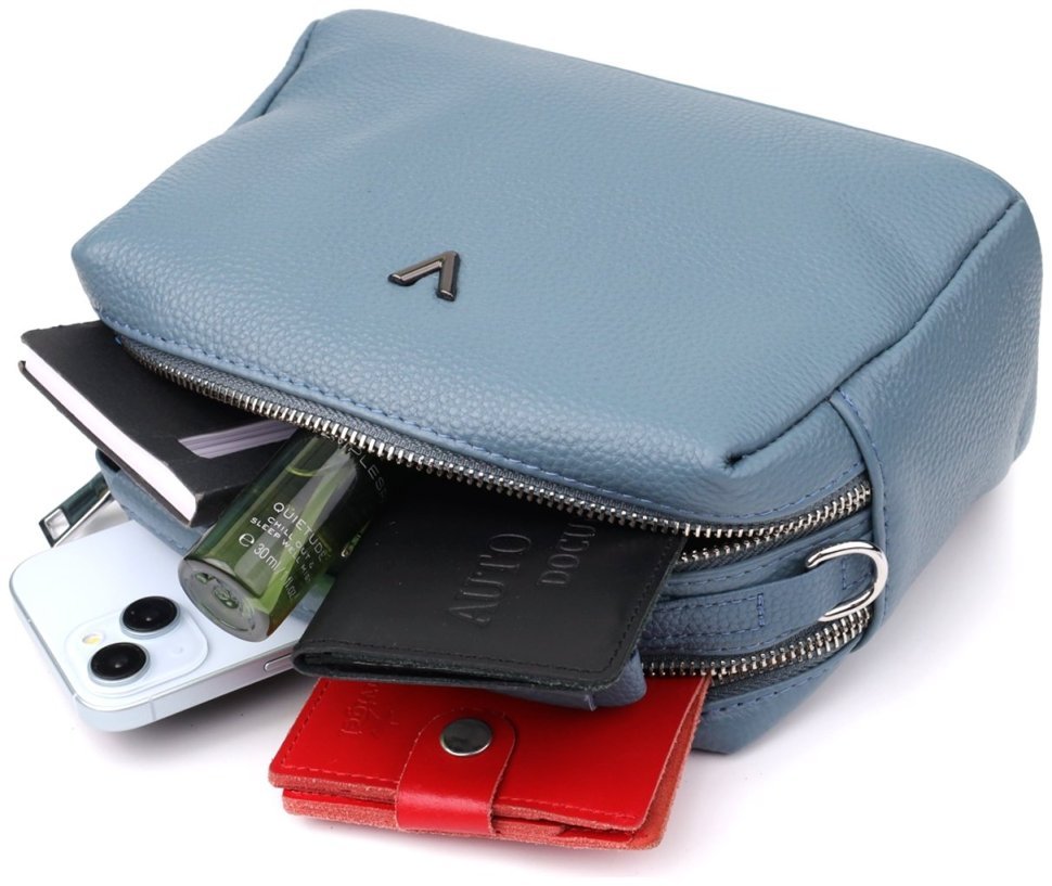 Деловая женская сумка из фактурной кожи на два отделения через плечо Vintage 98201 голубого цвета modnotak фото №8