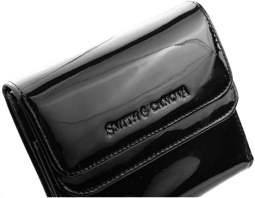 Лакований жіночий гаманець із натуральної шкіри чорного кольору з монетницею Smith&Canova Haxey 69701