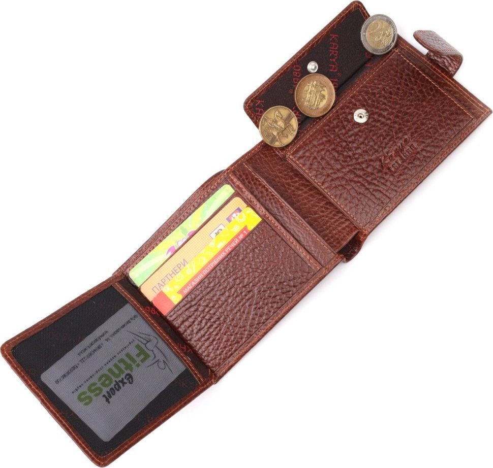 Светло-коричневый мужской кошелек из натуральной кожи с фиксацией на кнопку KARYA (2421088)