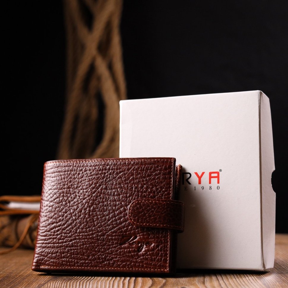 Світло-коричневий чоловічий гаманець із натуральної шкіри з фіксацією на кнопку KARYA (2421088)