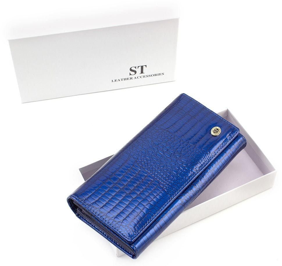 Лаковий синій гаманець з візерунком під рептилію ST Leather (16309)
