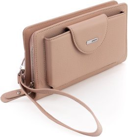 УЦІНКА!!! Жіночий шкіряний гаманець-клатч пудрового кольору з кистьовим ремінцем Karya 67502