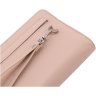 Жіночий шкіряний гаманець-клатч пудрового кольору з кистьовим ремінцем Karya 67502 - 5