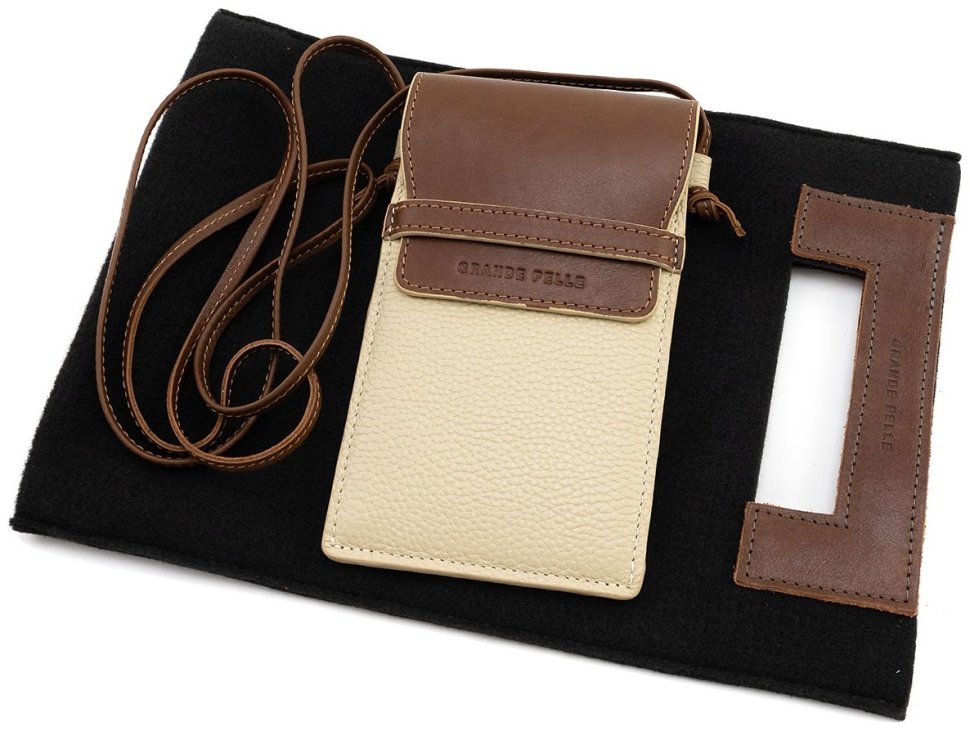 Жіноча шкіряна міні сумочка для телефону Grande Pelle 102303 (Італійська шкіра) фото №9 Жіноча шкіряна міні сумочка для телефону Grande Pelle 102303 (Італійська шкіра) modnotak фото №9