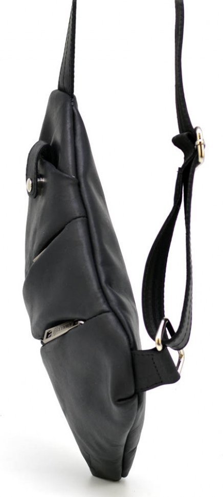 Мужской рюкзак-слинг на одно плечо из гладкой кожи черного цвета TARWA (19769)