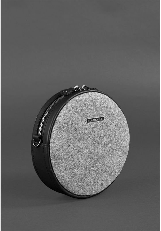 Фетровая наплечная сумка с вставками кожи черного цвета BlankNote Таблетка (12821)