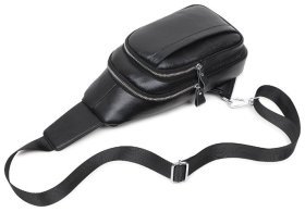 Мужская вместительная кожаная сумка-слинг черного цвета Tiding Bag 77503