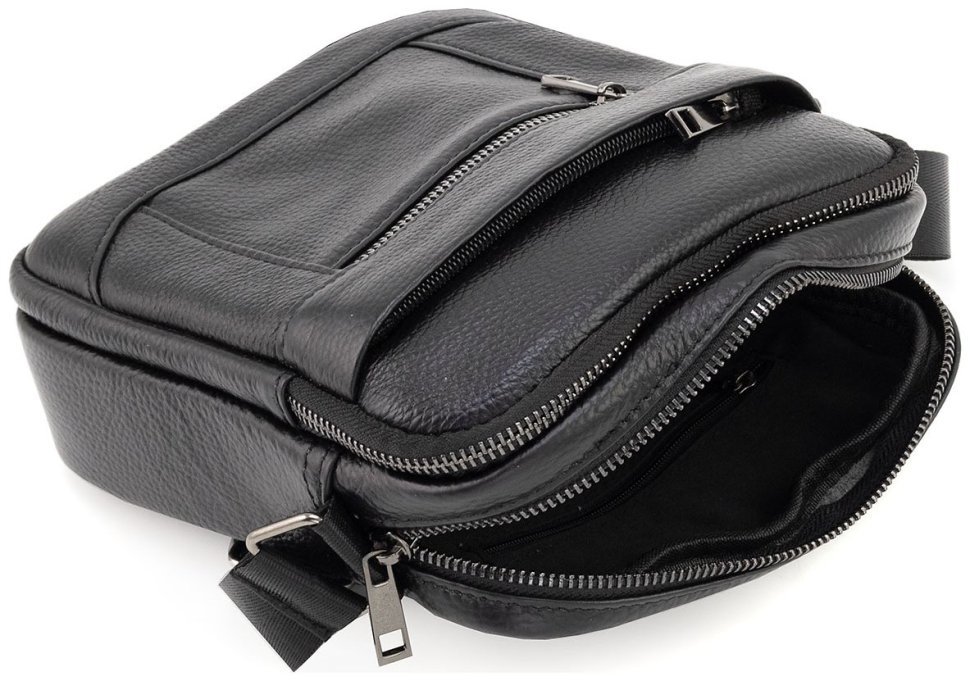 Мужская небольшая кожаная наплечная сумка черного цвета Leather Collection 90804 фото №9 Мужская небольшая кожаная наплечная сумка черного цвета Leather Collection 90804 modnotak фото №9