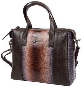 Кожаная женская сумка с тиснением под крокодила Desisan 81804 коричневого цвета