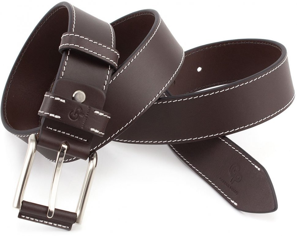 Кожаный ремень темно-коричневого цвета с белой строчкой Grande Pelle (43208)