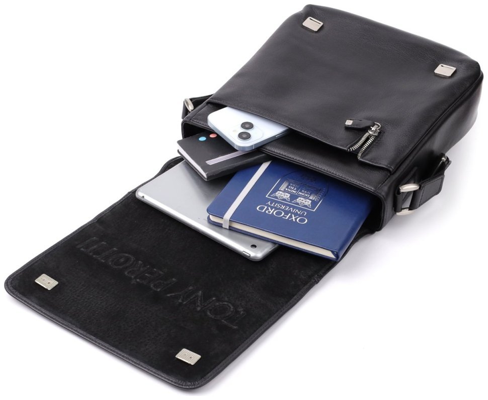 Мужская кожаная наплечная сумка-барсетка с дополнительной ручкой для ношения в руке Tony Perotti Италия 103304 фото №9 Мужская кожаная наплечная сумка-барсетка с дополнительной ручкой для ношения в руке Tony Perotti Италия 103304 modnotak фото №9