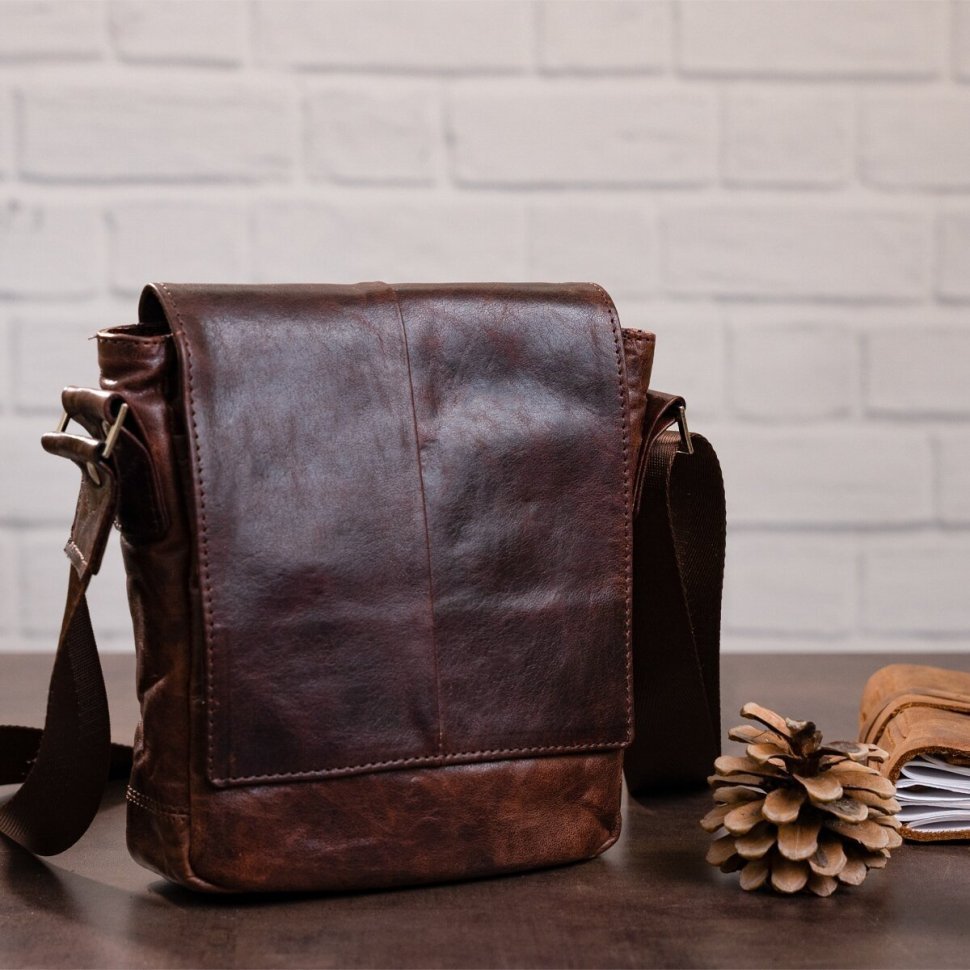 Класична чоловіча сумка планшет із натуральної шкіри коричневого кольору SHVIGEL 95004 фото №6 Класична чоловіча сумка планшет із натуральної шкіри коричневого кольору SHVIGEL 95004 modnotak фото №6