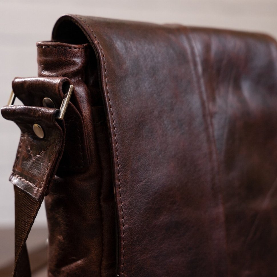 Класична чоловіча сумка планшет із натуральної шкіри коричневого кольору SHVIGEL 95004 фото №7 Класична чоловіча сумка планшет із натуральної шкіри коричневого кольору SHVIGEL 95004 modnotak фото №7