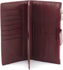 Вертикальный женский купюрник из натуральной кожи бордового цвета на магните Marco Coverna 68604