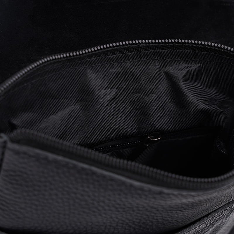 Чоловіча компактна сумка через плече з натуральної шкіри з клапаном Keizer (21883)