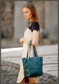 Универсальная женская сумка темно-зеленого цвета из гладкой кожи BlankNote Пазл L (12777)