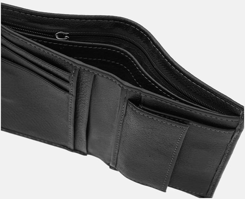 Зручний чоловічий шкіряний гаманець чорного кольору без застібки Ricco Grande 65005