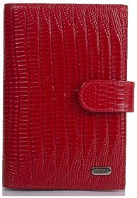 Лакированная обложка для документом из натуральной кожи с лазерной фактурой Desisan 106805 красного цвета