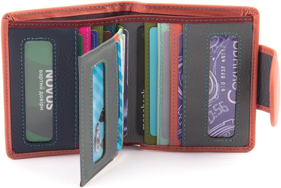 Жіночий маленький шкіряний гаманець рожевого кольору на магніті ST Leather 1767305