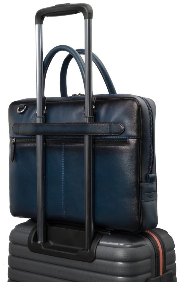 Стильная повседневная мужская кожаная сумка для ноутбука до 13"  Visconti AT50 Carl синего цвета 108005 modnotak фото №7