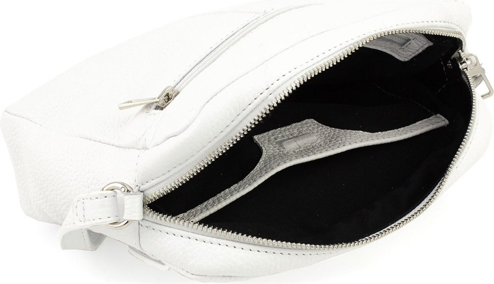 Жіноча сумка-кроссбоді білого кольору із натуральної шкіри італійського виробництва Grande Pelle (59105)