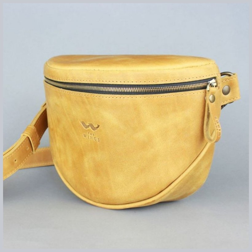 Жовта жіноча сумка-бананка із вінтажної шкіри BlankNote Vacation 79105