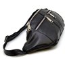 Кожаная сумка на пояс классического дизайна в черном цвете TARWA (21643) - 4