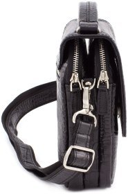 Кожаная сумка черного цвета с тиснением под крокодила KARYA (0795-53)