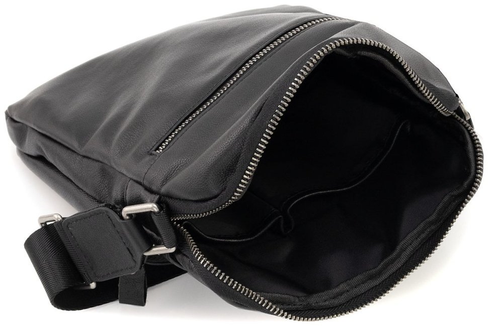 Кожаная мужская среднего размера сумка планшет Leather Collection 90807 черного цвета modnotak фото №9