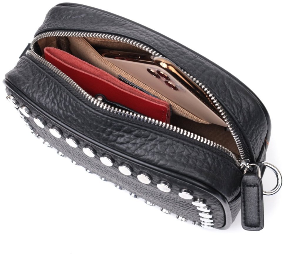 Кожаная женская сумка с металлическими кнопками Vintage 22333 Черная фото №4 Кожаная женская сумка с металлическими кнопками Vintage 22333 Черная modnotak фото №4