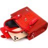 Компактная красная женская сумка из натуральной кожи под крокодила KARYA (2420893) - 7
