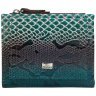 Компактний лаковий жіночий гаманець зі шкіри з фактурою під рептилію Desisan 107307 зеленого кольору на кнопці modnotak фото - 1