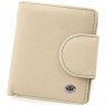 Жіночий гаманець із натуральної шкіри молочного кольору з хлястиком на магніті ST Leather 1767307 - 1