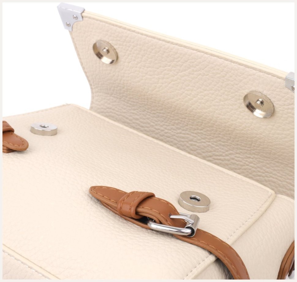 Городская женская сумка на каждый день из качественного кожзама Vintage бежевого цвета 97607 modnotak фото №5