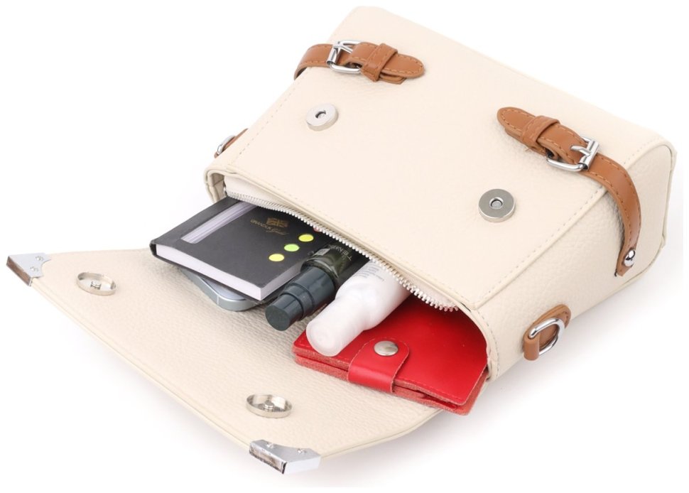 Городская женская сумка на каждый день из качественного кожзама Vintage бежевого цвета 97607 modnotak фото №7