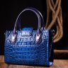 Мініатюрна жіноча сумка синього кольору з натуральної шкіри з фактурою під крокодила KARYA (2420894) - 9