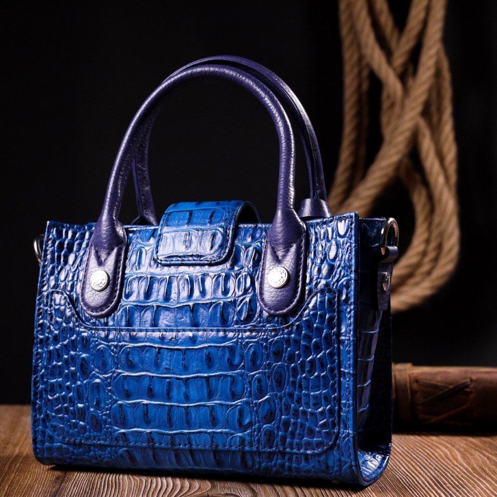 Мініатюрна жіноча сумка синього кольору з натуральної шкіри з фактурою під крокодила KARYA (2420894)