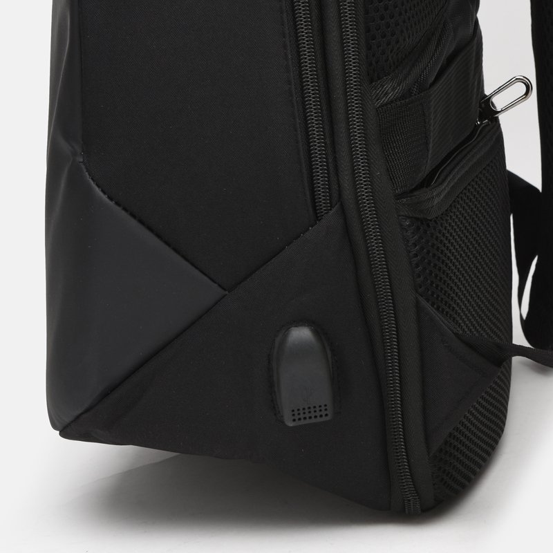 Мужской черный рюкзак из полиэстера с отсеком под ноутбук Monsen (56908)