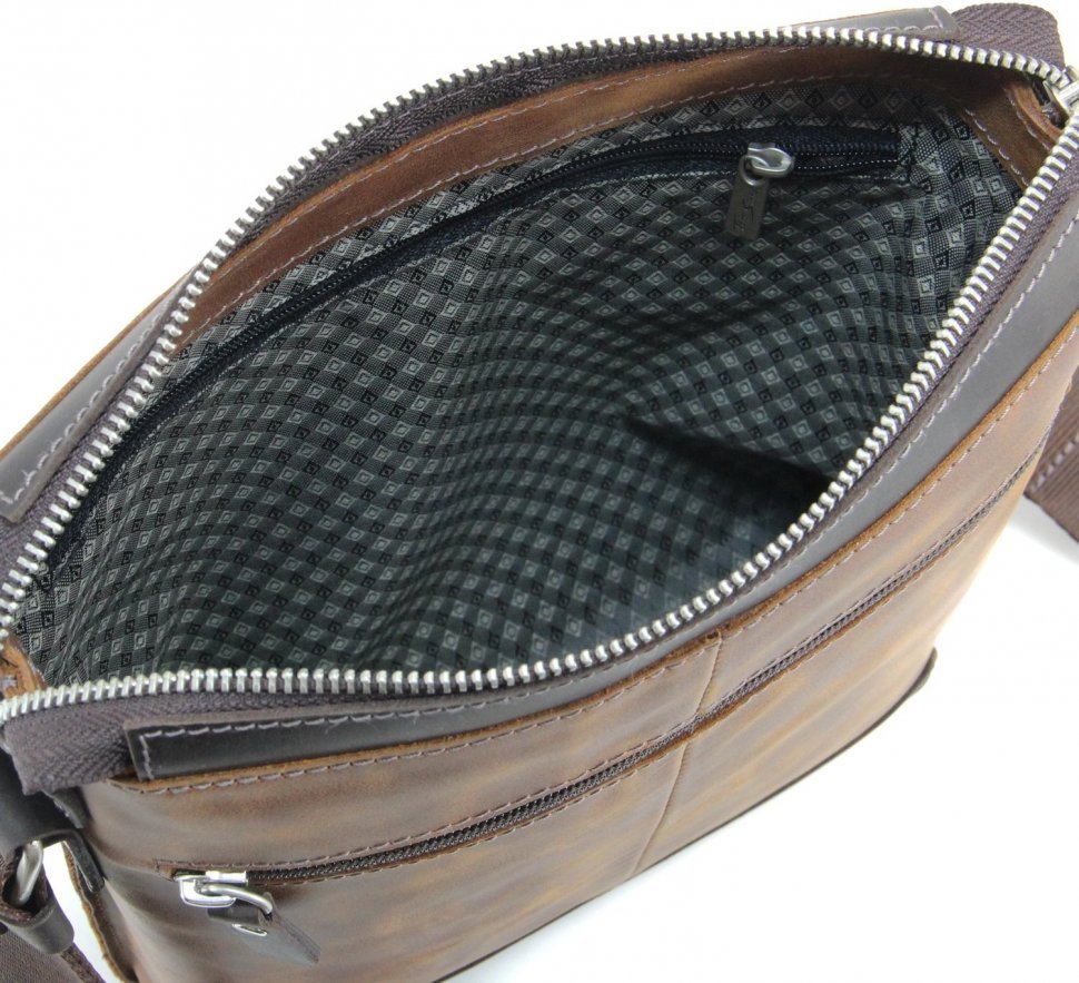 Коричневая мужская плечевая сумка-планшет из винтажной кожи Tom Stone (10966)