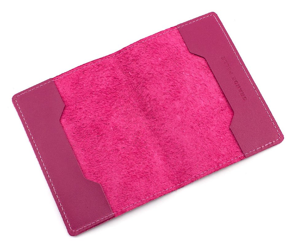 Яркая обложка для паспорта розового цвета Grande Pelle (13200)