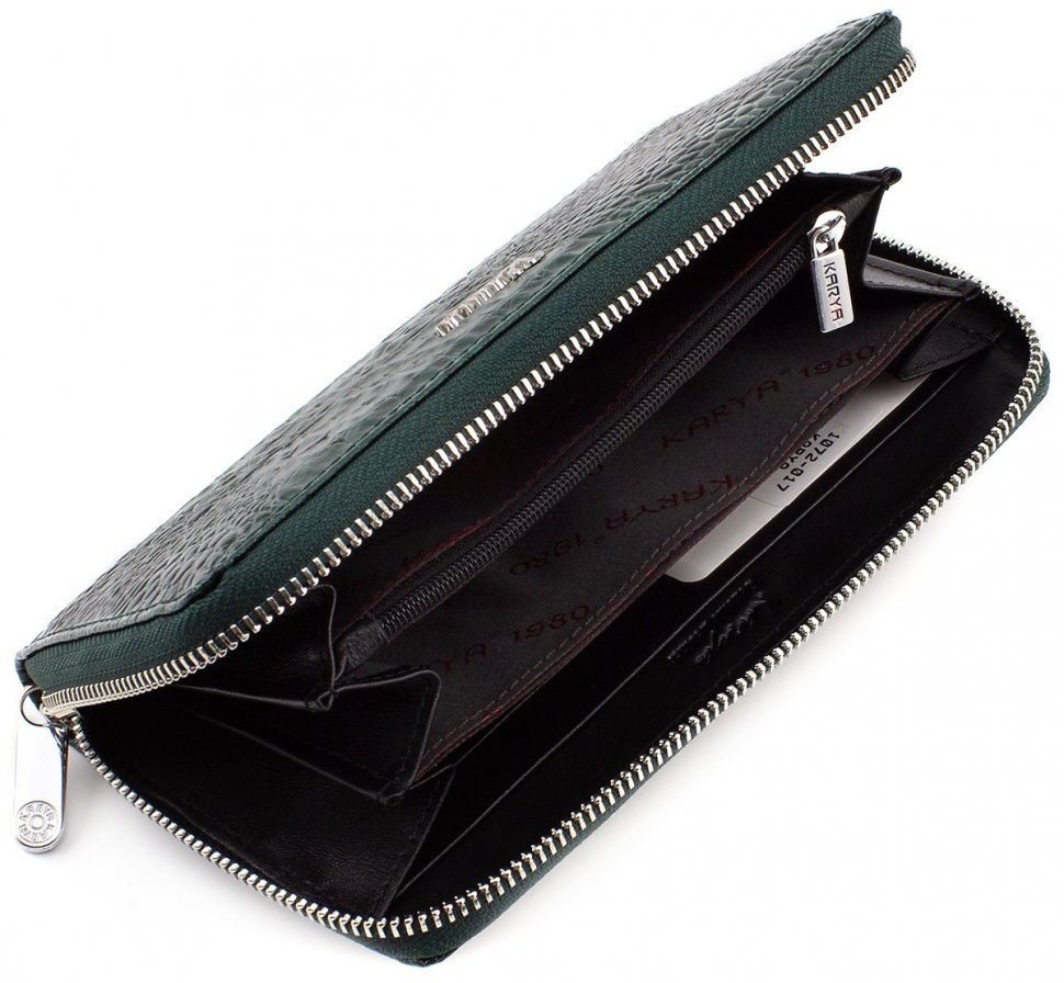 Зелений гаманець з натуральної шкіри великого розміру KARYA (1072-017)