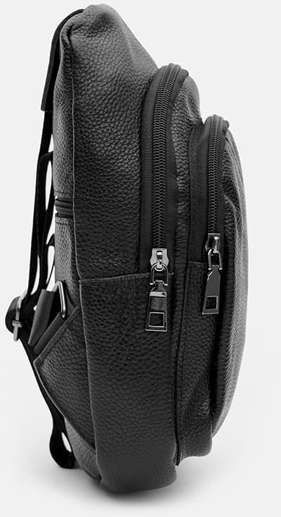Мужской кожаный слинг-рюкзак черного цвета с одной лямкой через плечо Keizer (22089)