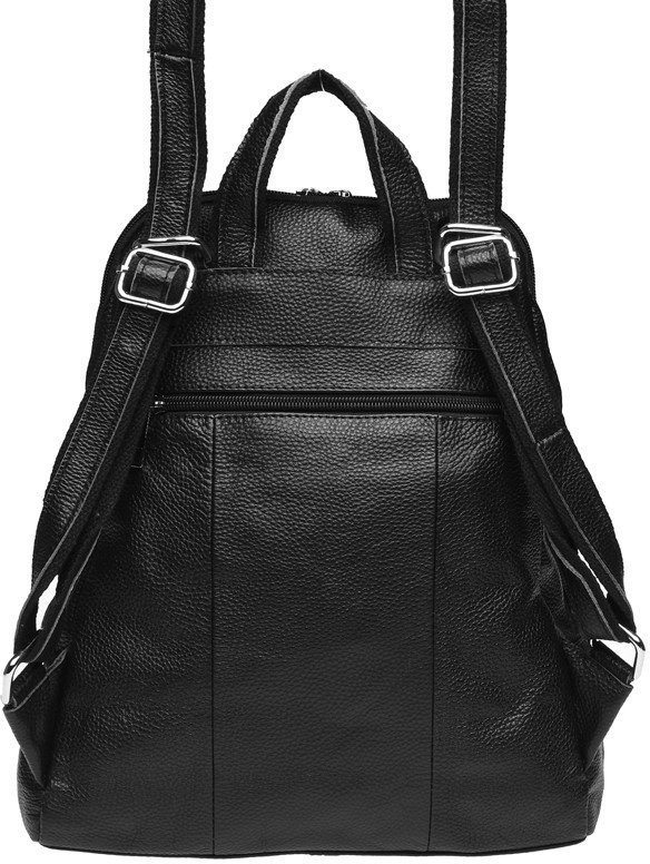 Женский черный рюкзак-сумка из мягкой кожи с декором под рептилию Keizer (19294)