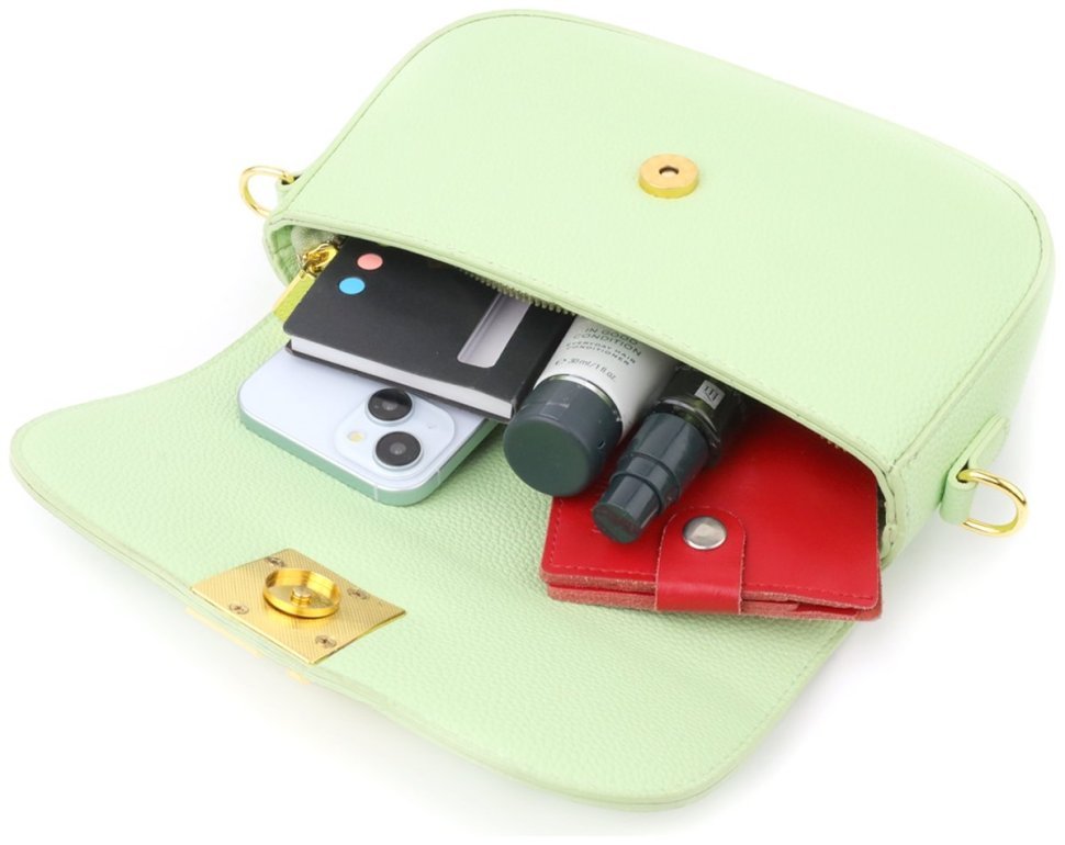 Небольшая женская сумка из качественного кожзама через плечо Vintage салатового цвета 97609 modnotak фото №5