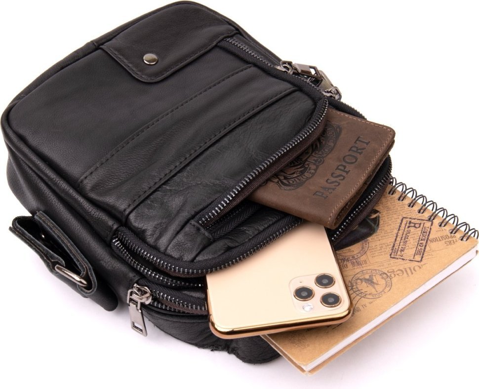 Чорна сумка-барсетка з натуральної шкіри в компактному розмірі Vintage (20426)