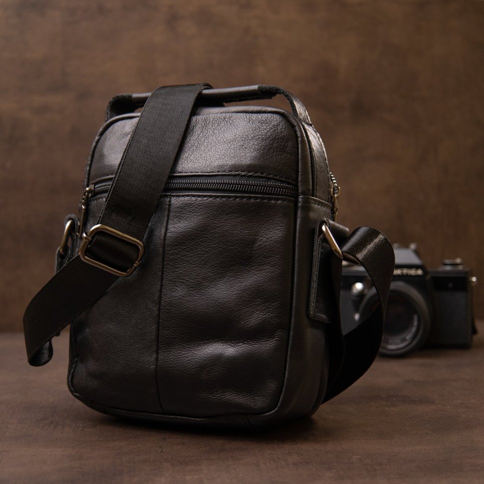 Черная сумка-барсетка из натуральной кожи в компактном размере Vintage (20426)