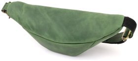 Мужская сумка-бананка из качественной винтажной кожи зеленого цвета Shvigel 95110