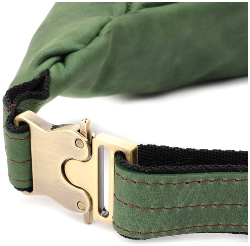 Мужская сумка-бананка из качественной винтажной кожи зеленого цвета Shvigel 95110 modnotak фото №5